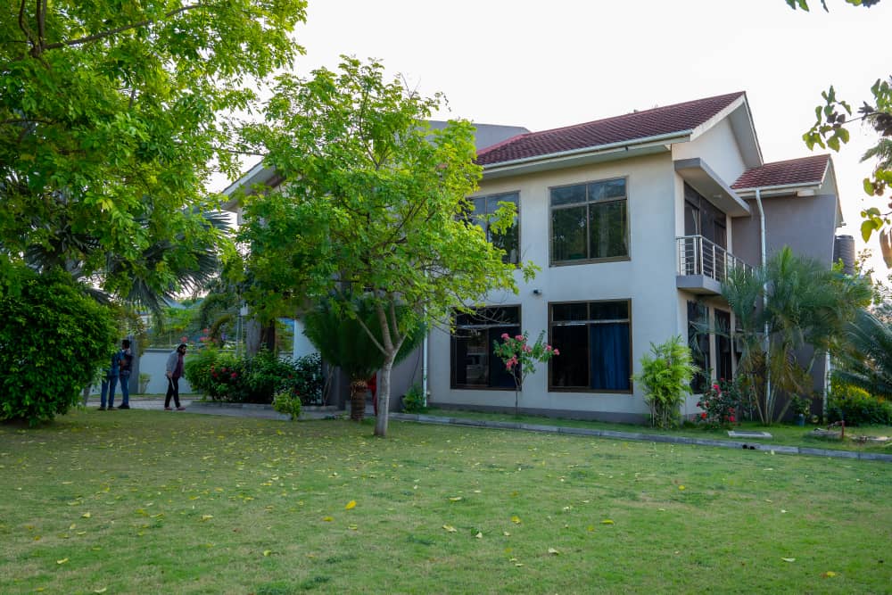 Hope Again facility exterior with peaceful surroundings